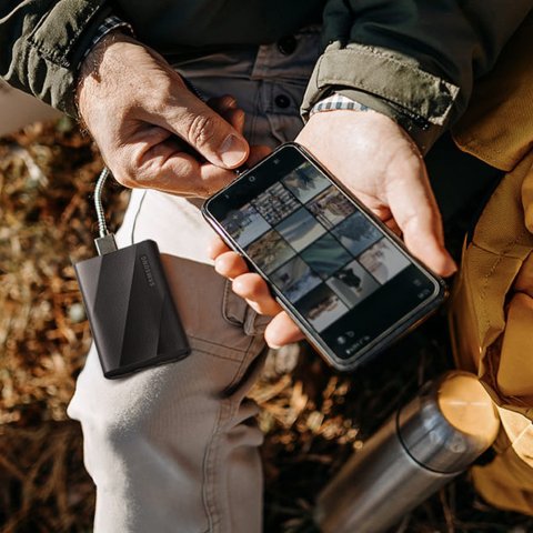 (km0) Disco M.2 Externo T9 Shield Pcie Nvme Usb 3.2 Samsung Mu-pg2t0b eu 2tb Black Cash30